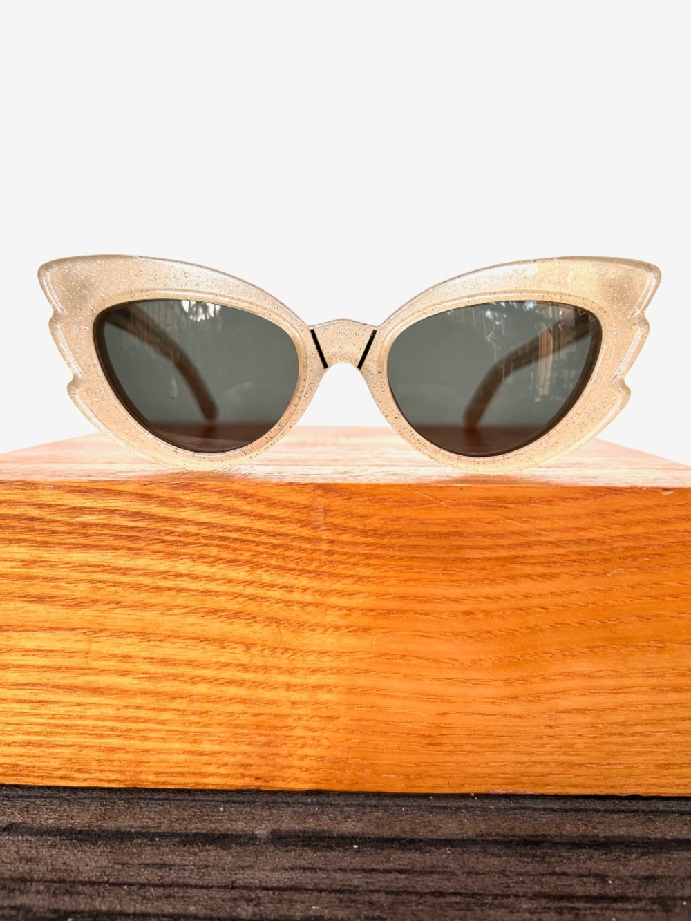 Emma Mulholland Pared EUC ivory glitter Stargazers butterfly sunglasses 50 20